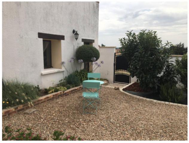Maison Blanche Piscine Et Petit Dejeuner Châtellerault Eksteriør billede